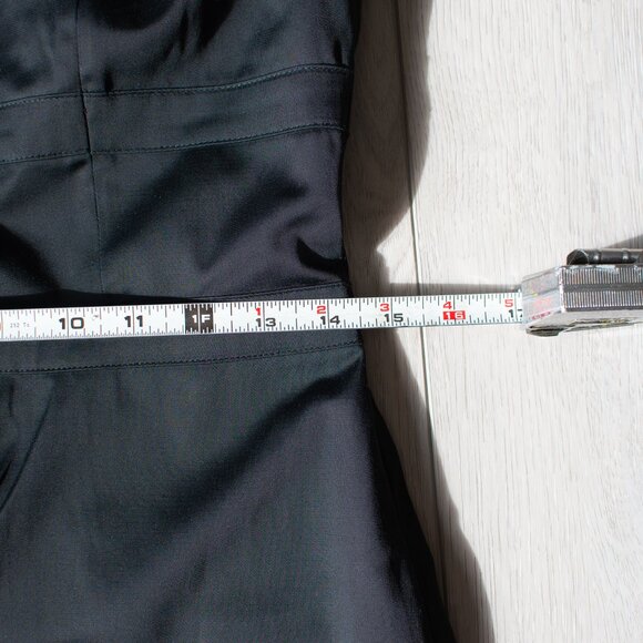 Bowtie Dress Size 6 - Picture 14 of 15